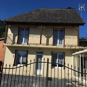 Lourdes Location Segus